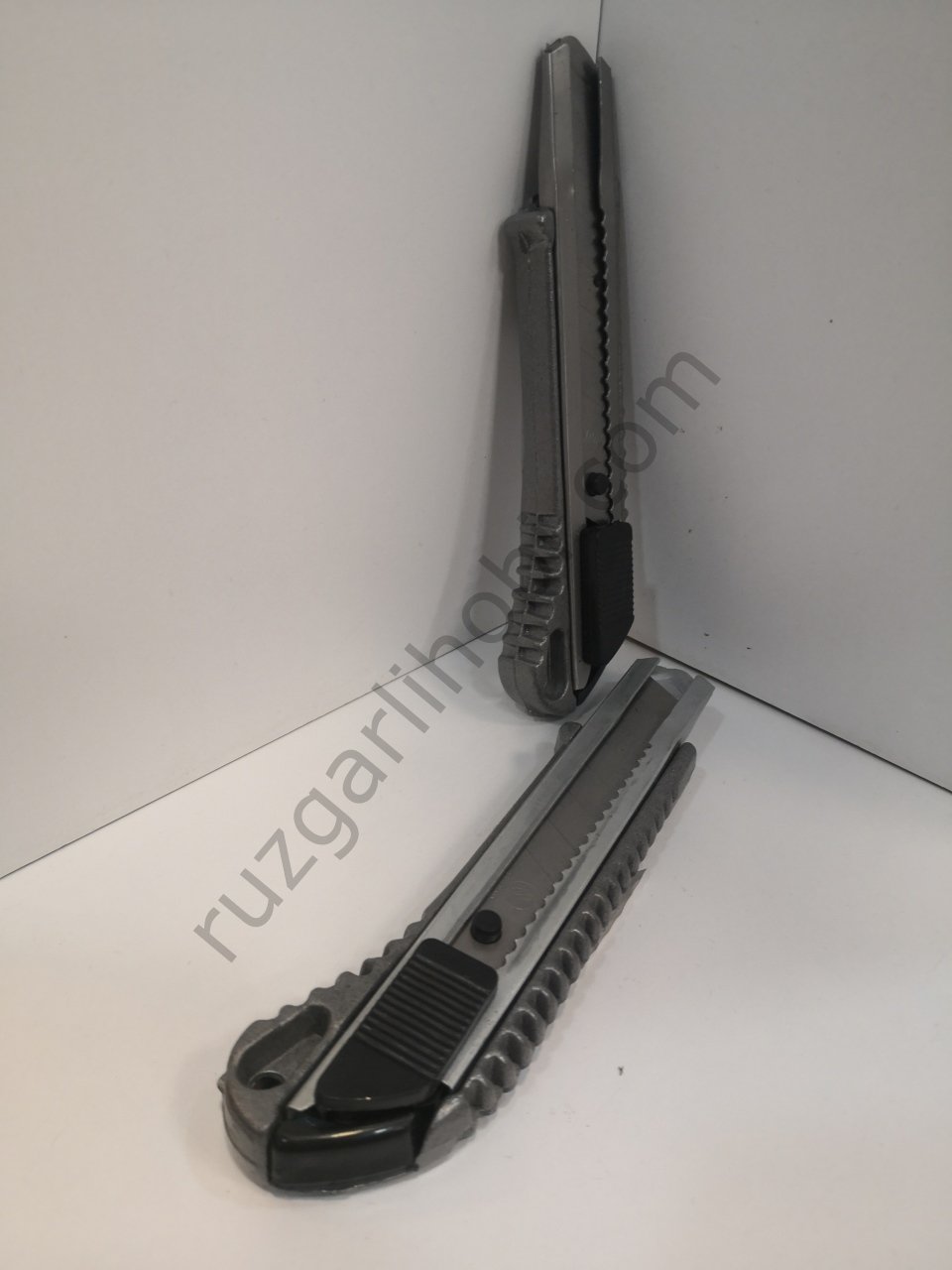 Metal Saplı Maket Bıçağı