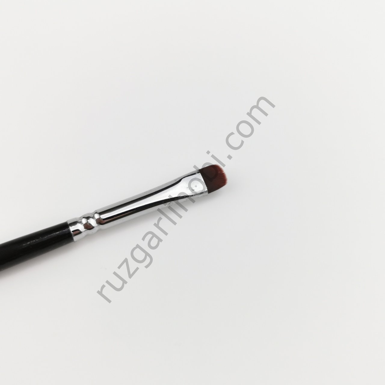 201 Kedi Dili Sentetik Kıl Fırça No: 4