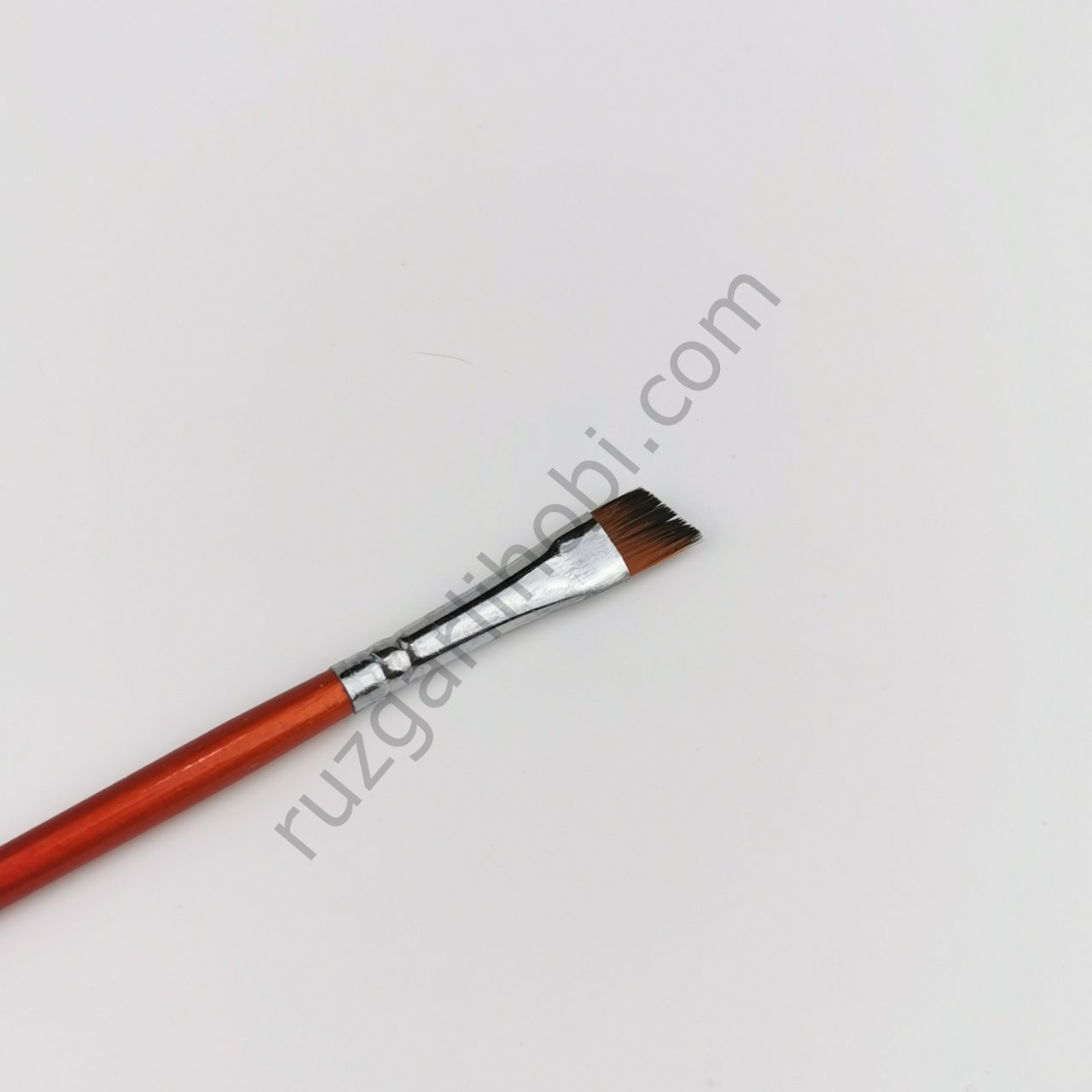 202 Yan Kesik Uzun Sap Fırça No: 6