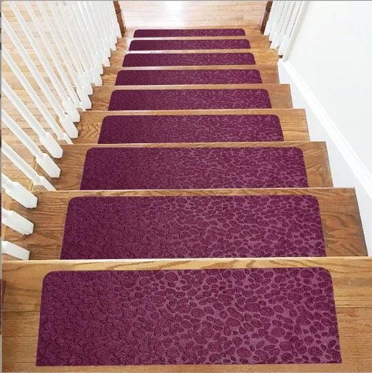 MERDİVEN BASAMAK HALISI YAPIŞKANLI PVC KAYDIRMAZ KEÇE BORDO  22 x 75 cm