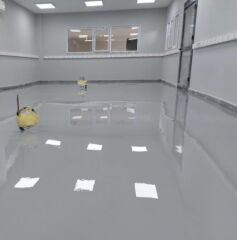 EPOKSİ ZEMİN KAPLAMA VE BOYASI BEYAZ RENK